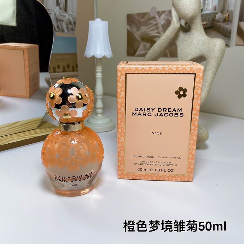 Marc Jacobs woman 50ml 07